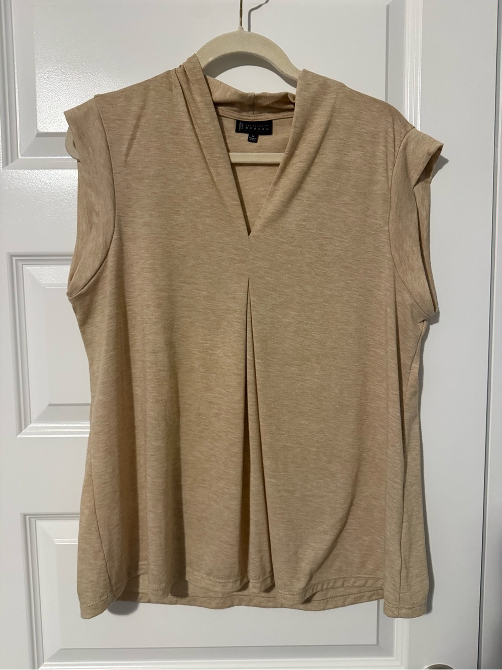 Bobeau Sleeveless V-Neck Pleat Tank Top — Cream